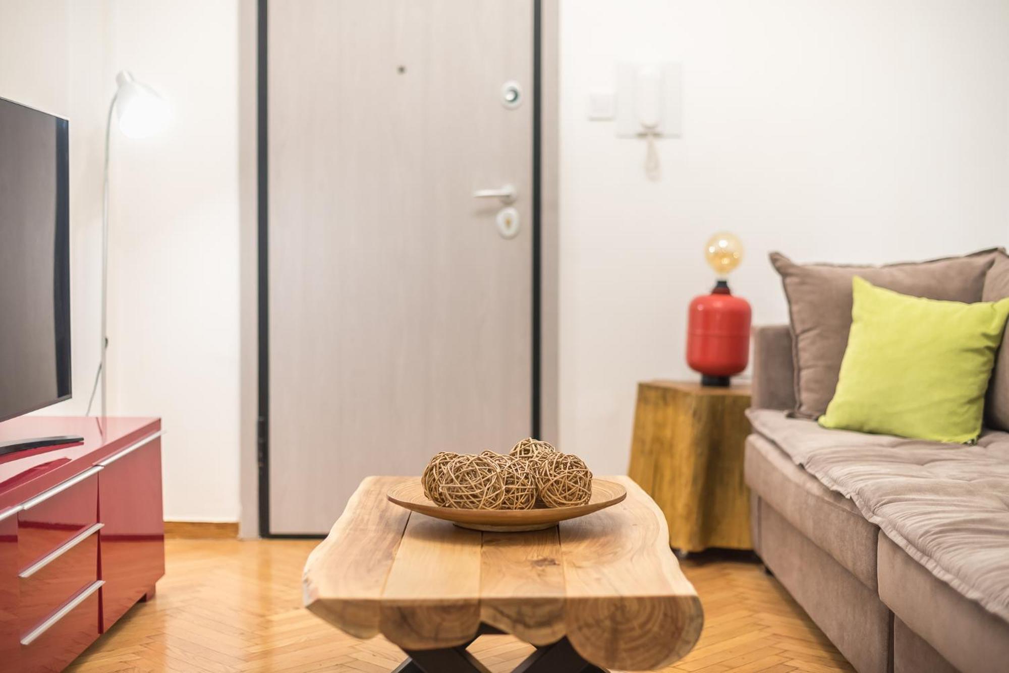 Stylish Luxury Apartment At Ampelokipi Metro Station أثينا المظهر الخارجي الصورة